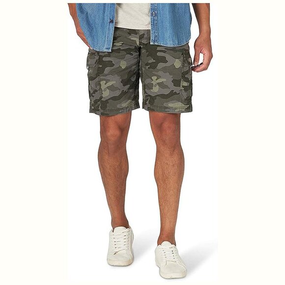Men's Extreme Motion Crossroad Cargo Short Woodland Camo